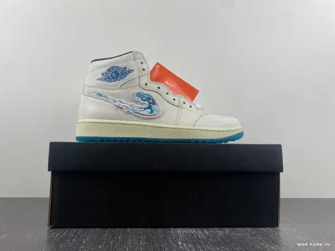 2 Michelle Aloha 1 FV3565-100 West Retro Golf Wie Jordan High NRG 0513